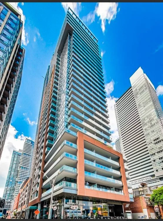 8 Mercer Street 1301, Toronto C01, ON M5V 0C4