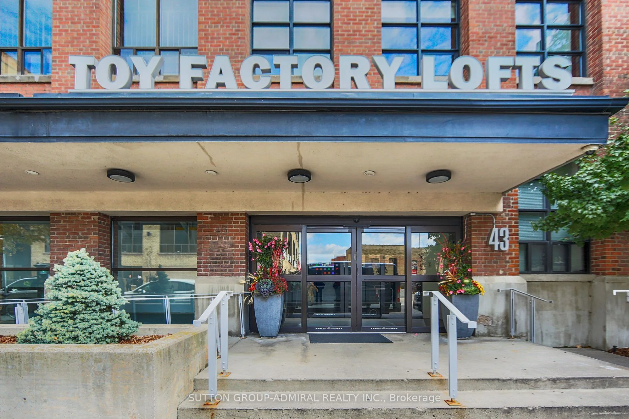 43 Hanna Avenue 503, Toronto C01, ON M6K 1X1