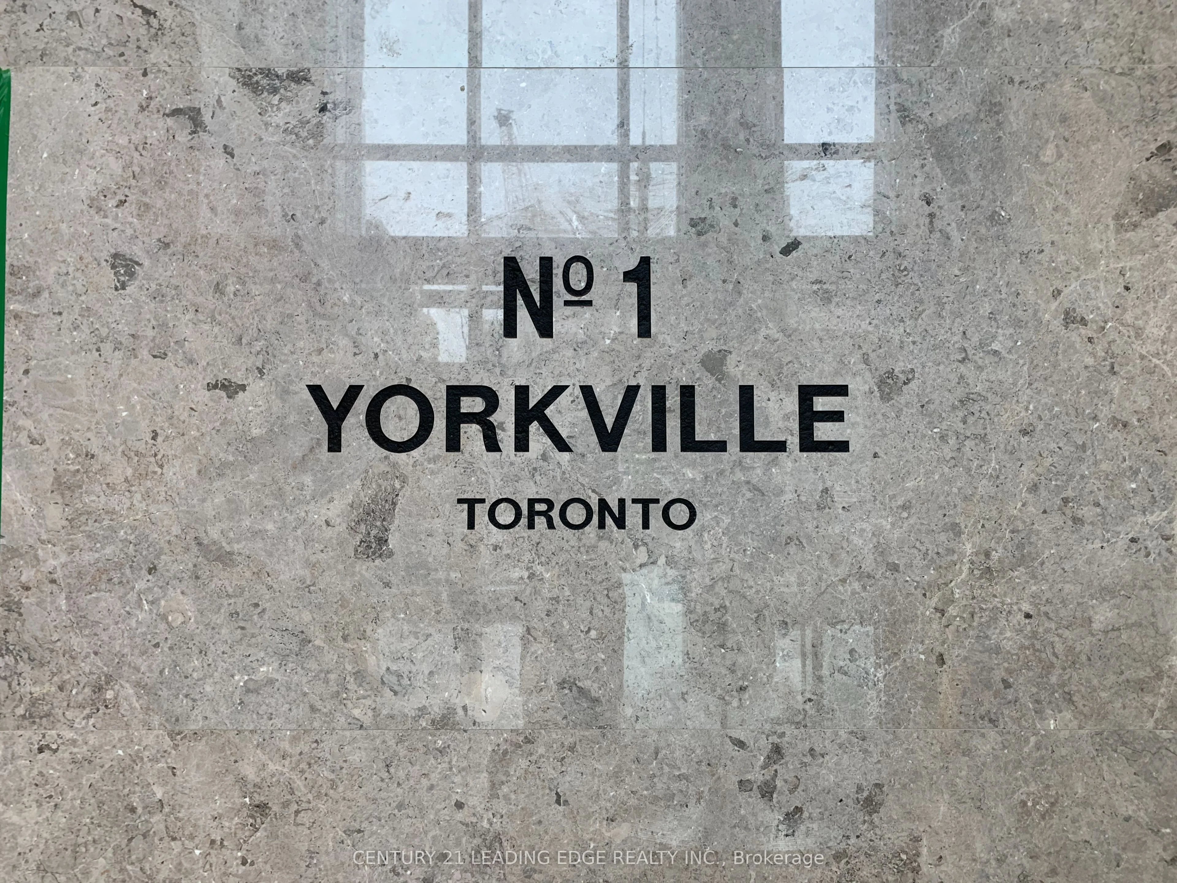 1 Yorkville Avenue 1009, Toronto C02, ON M4W 0B1