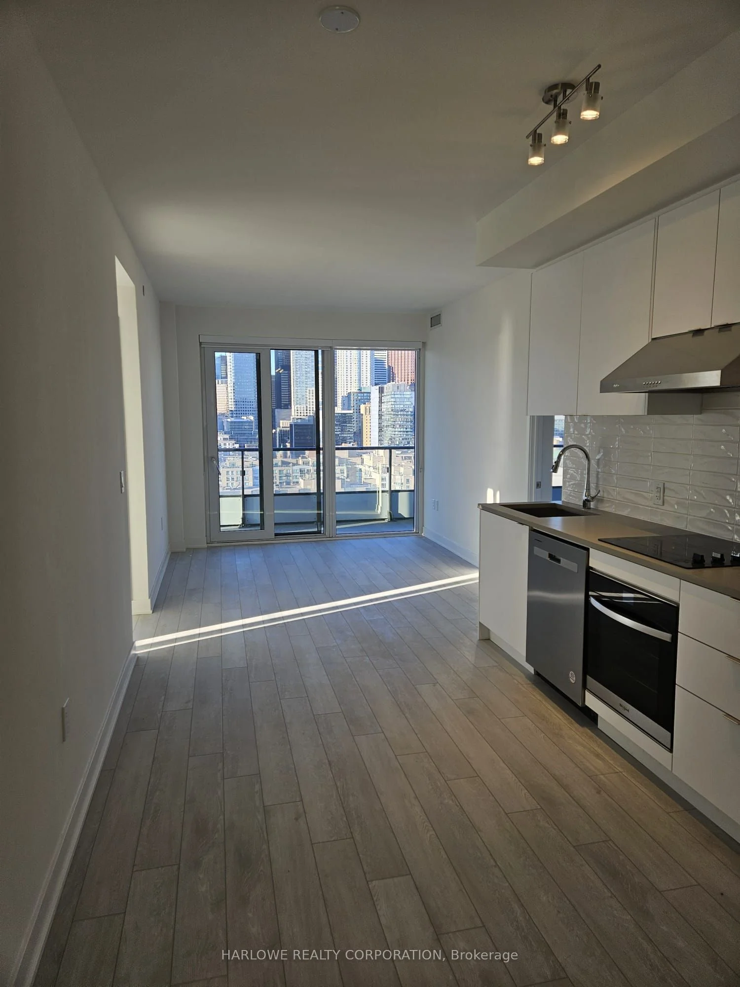 121 Lower Sherbourne Street Lph1845, Toronto C08, On M5a 0w8