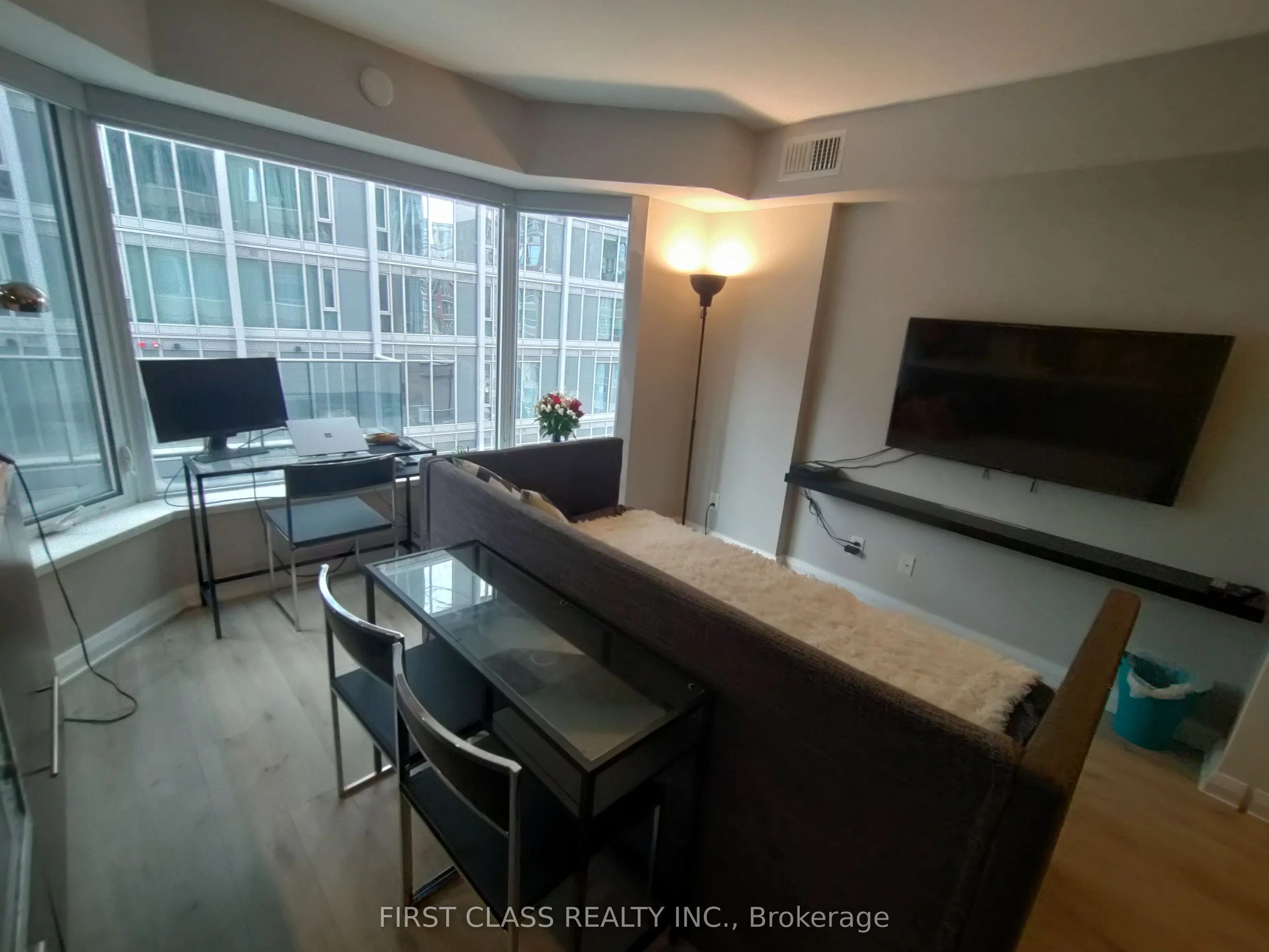 155 Yorkville Ave Street 510, Toronto C02, On M5r 1c4