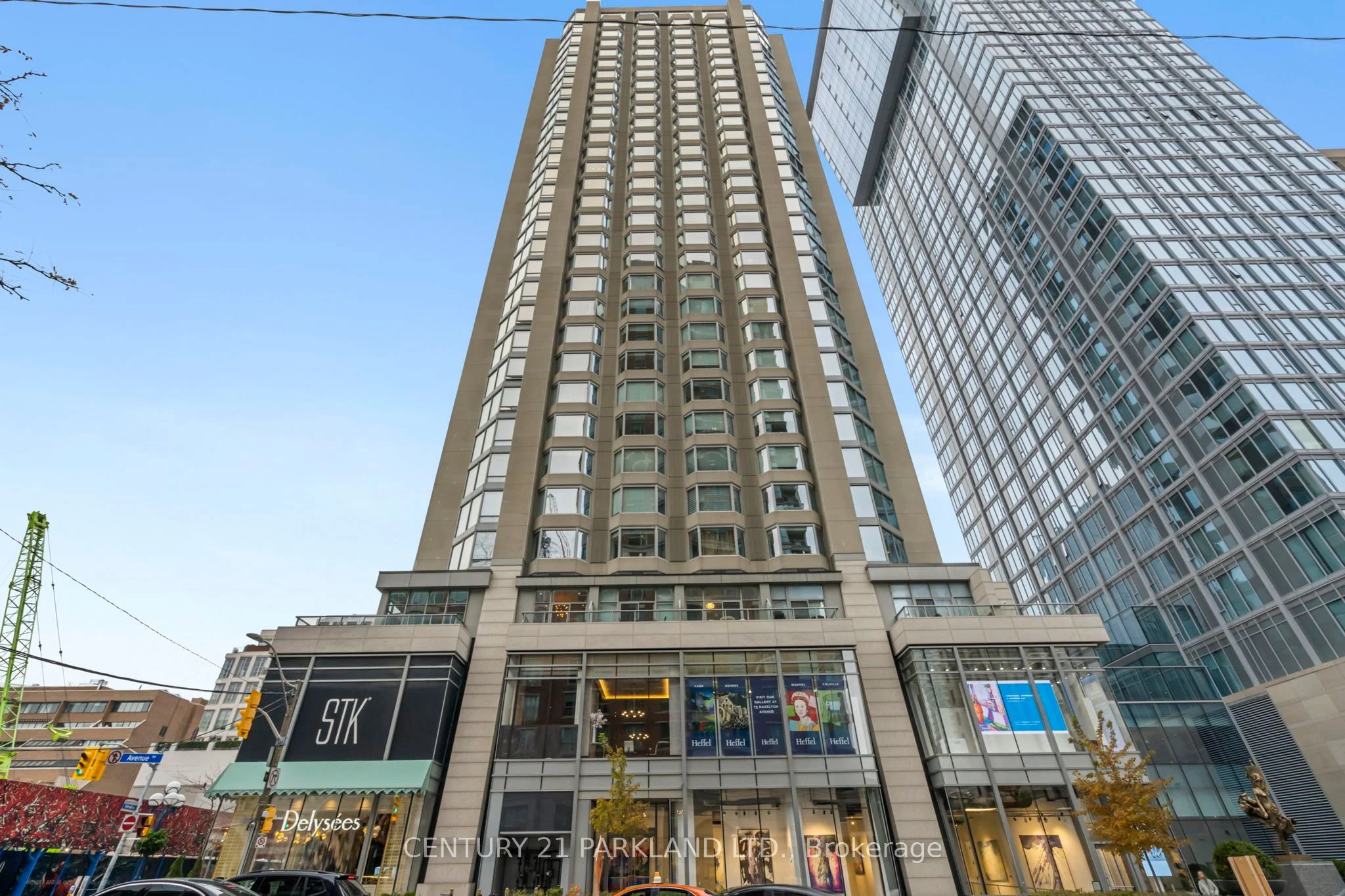 155 Yorkville Avenue 2517, Toronto C02, ON M5R 1C4