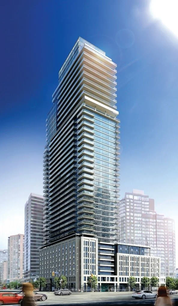 31 Phipps Street R503, Toronto C01, ON M5S 3C4