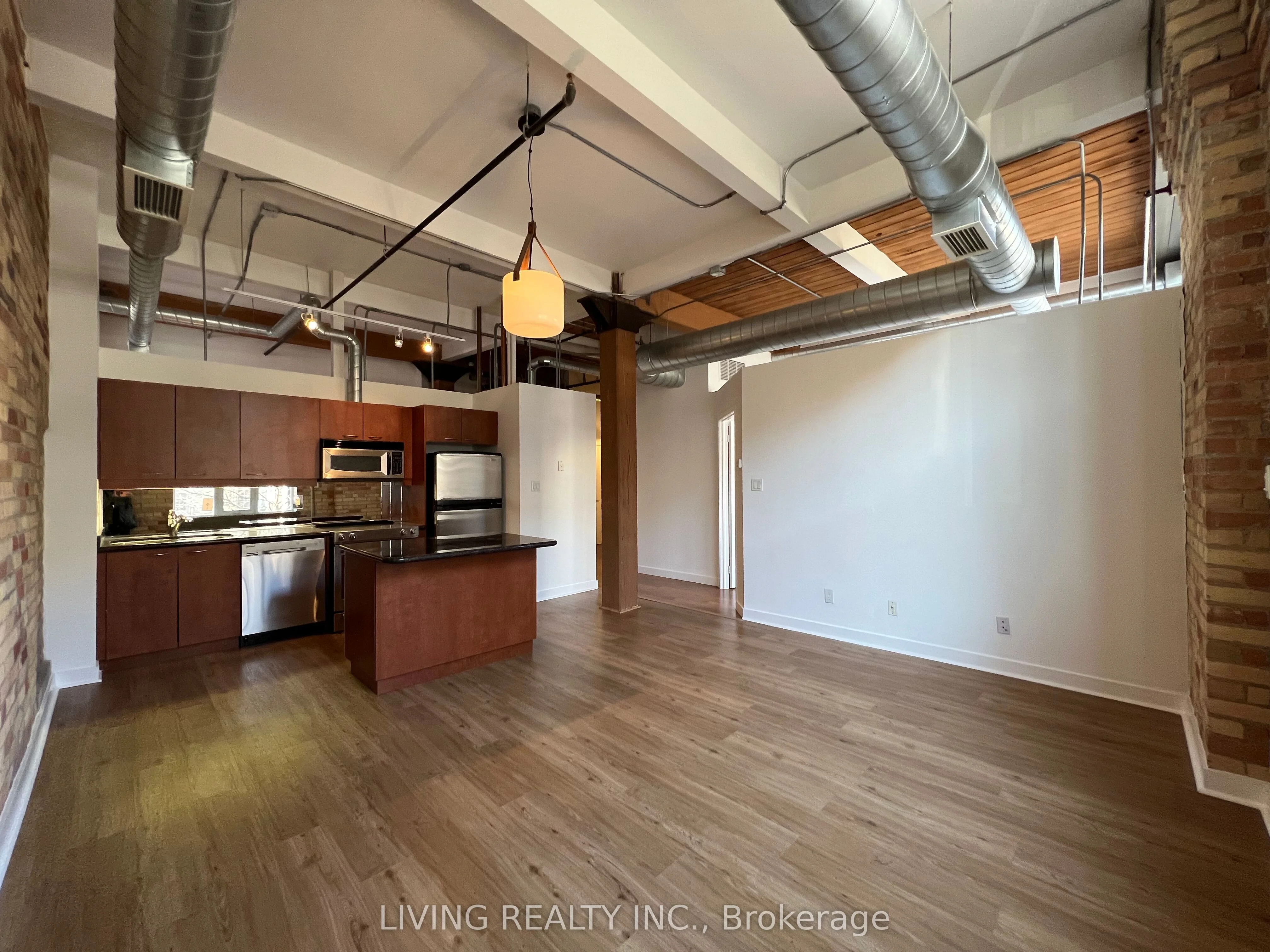 955 Queen Street W 218, Toronto C01, On M6j 3x5