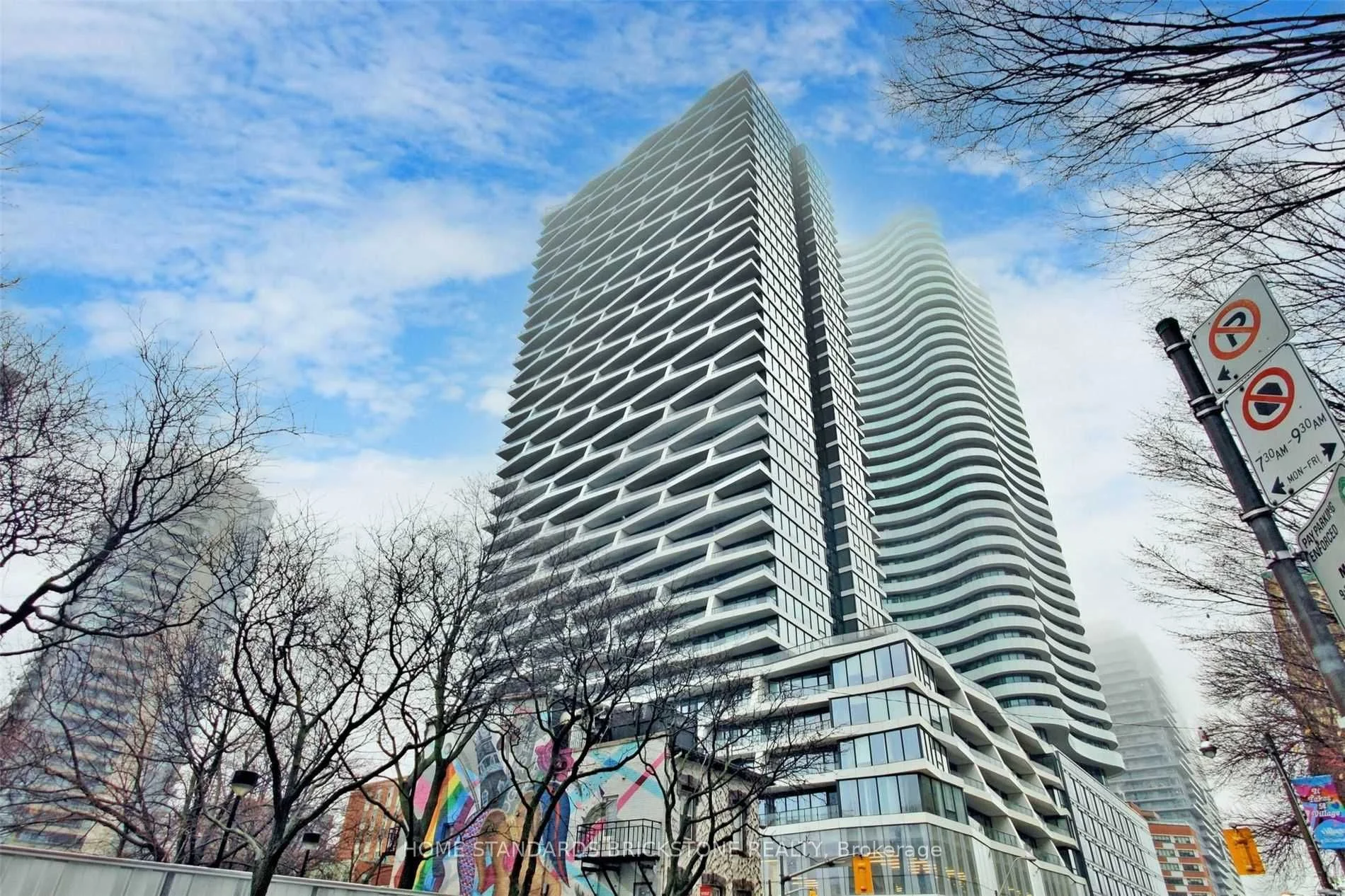 85 Wood Street 3807, Toronto C08, ON M4Y 0E8