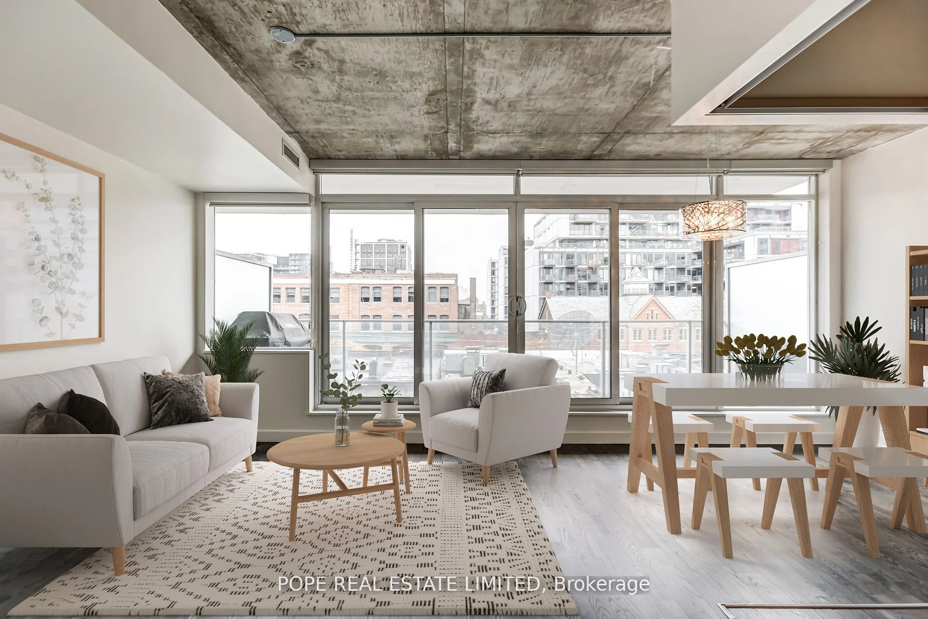 75 Portland Street 605, Toronto C01, ON M5V 2M9