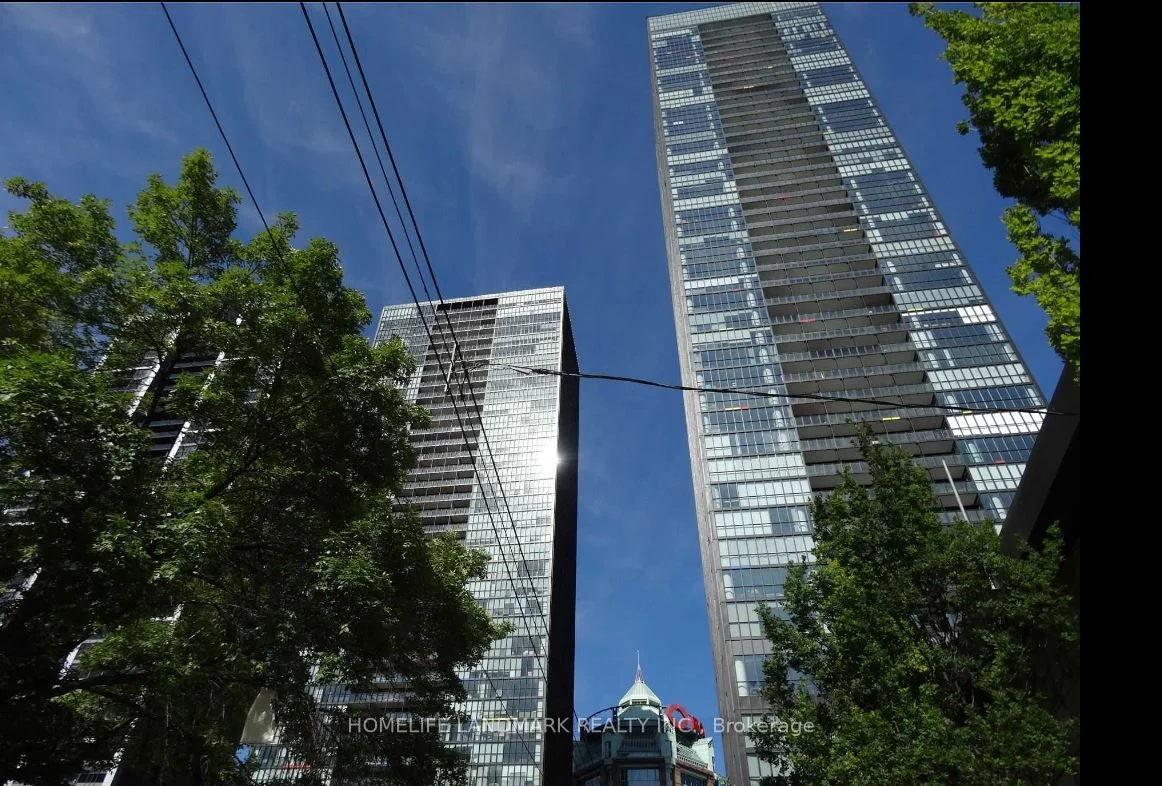 101 Charles Street E 3709, Toronto C08, On M4y 0a9