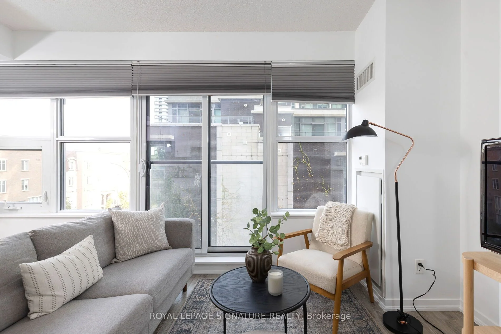 59 East Liberty Street 414, Toronto C01, ON M6R 3R1