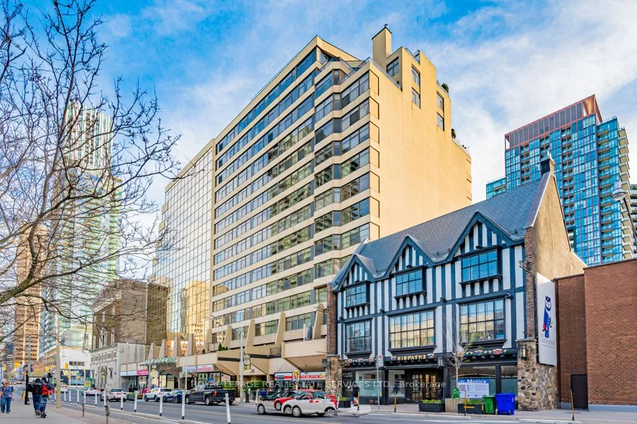 900 Yonge Street 502, Toronto C02, ON M4W 3P5
