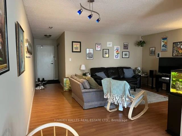 633 Bay Street 1216, Toronto C01, On M5g 2g4