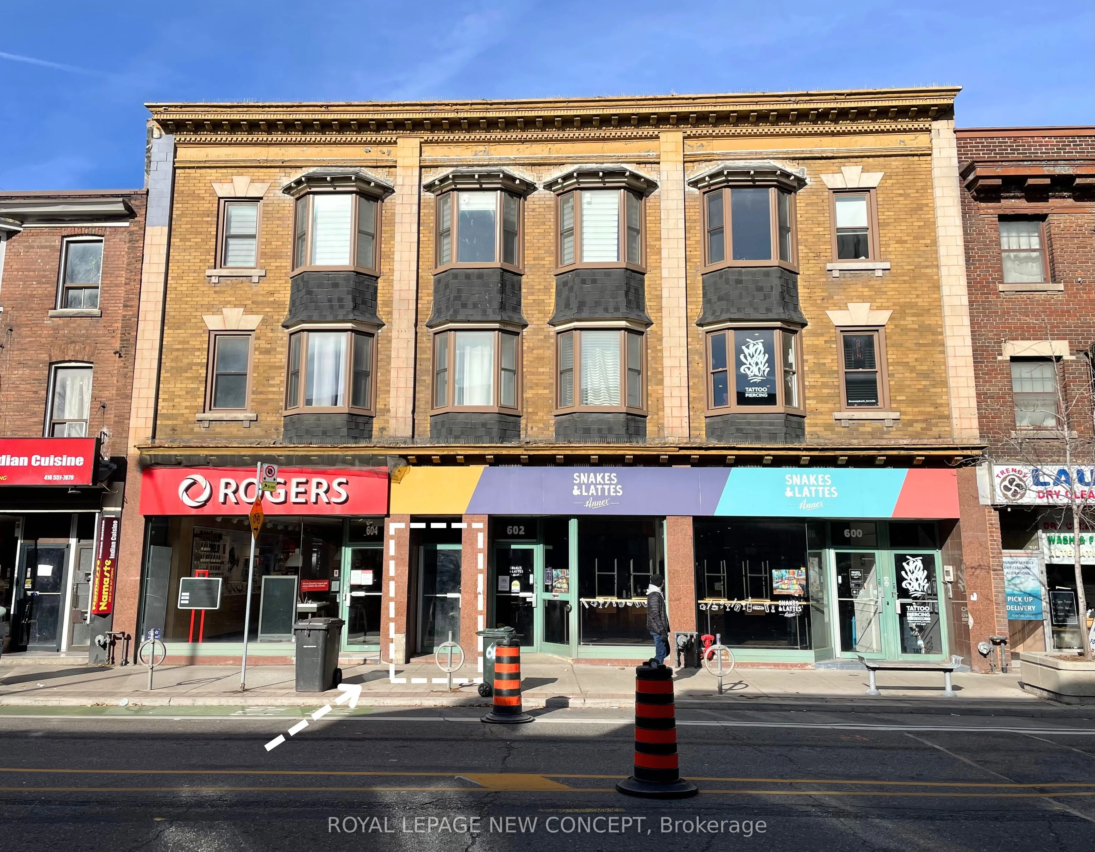 602 BLOOR Street W 2, Toronto C02, ON M5G 1K4