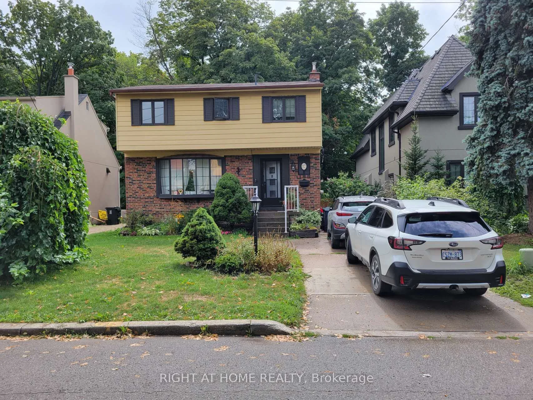 17 Gwendolen Avenue, Toronto C07, ON M2N 1A1