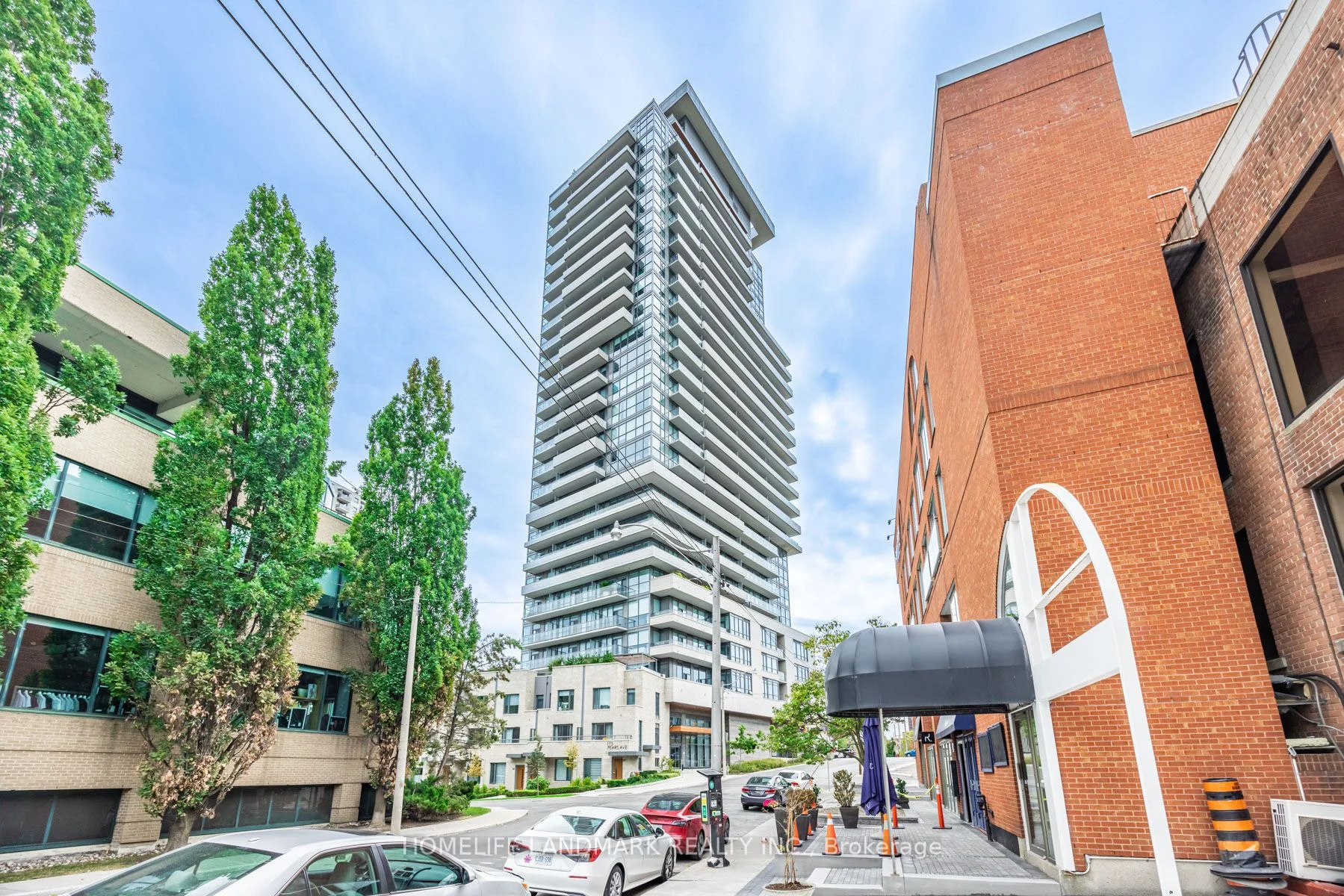181 Bedford Road 1710, Toronto C02, ON L3R 1A4