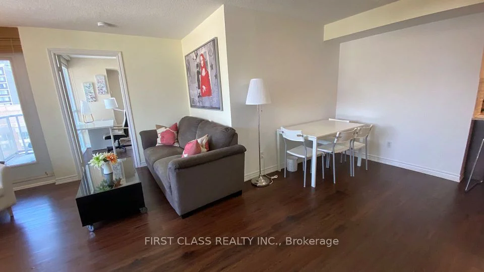 761 Bay Street S 1905, Toronto C01, ON M5G 2R2