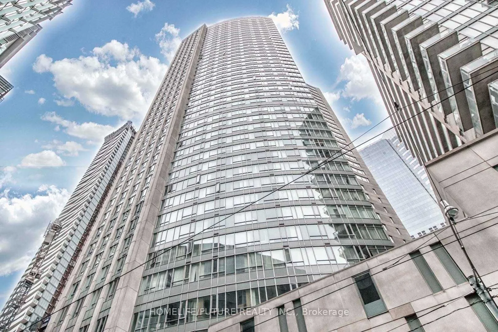 210 Victoria Street 4301, Toronto C08, ON M5B 2R3