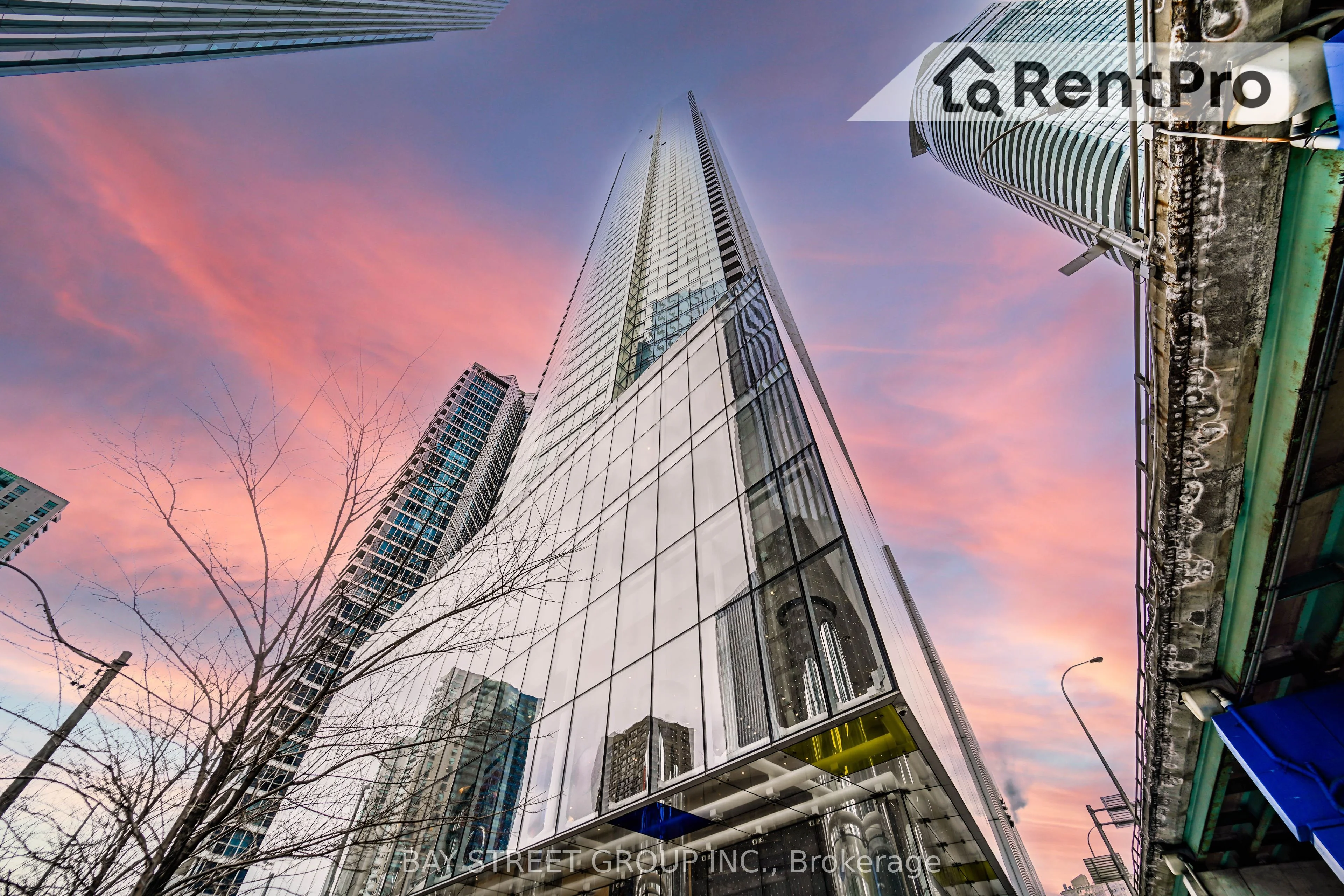10 York Street 2810, Toronto C01, ON M5J 0E1