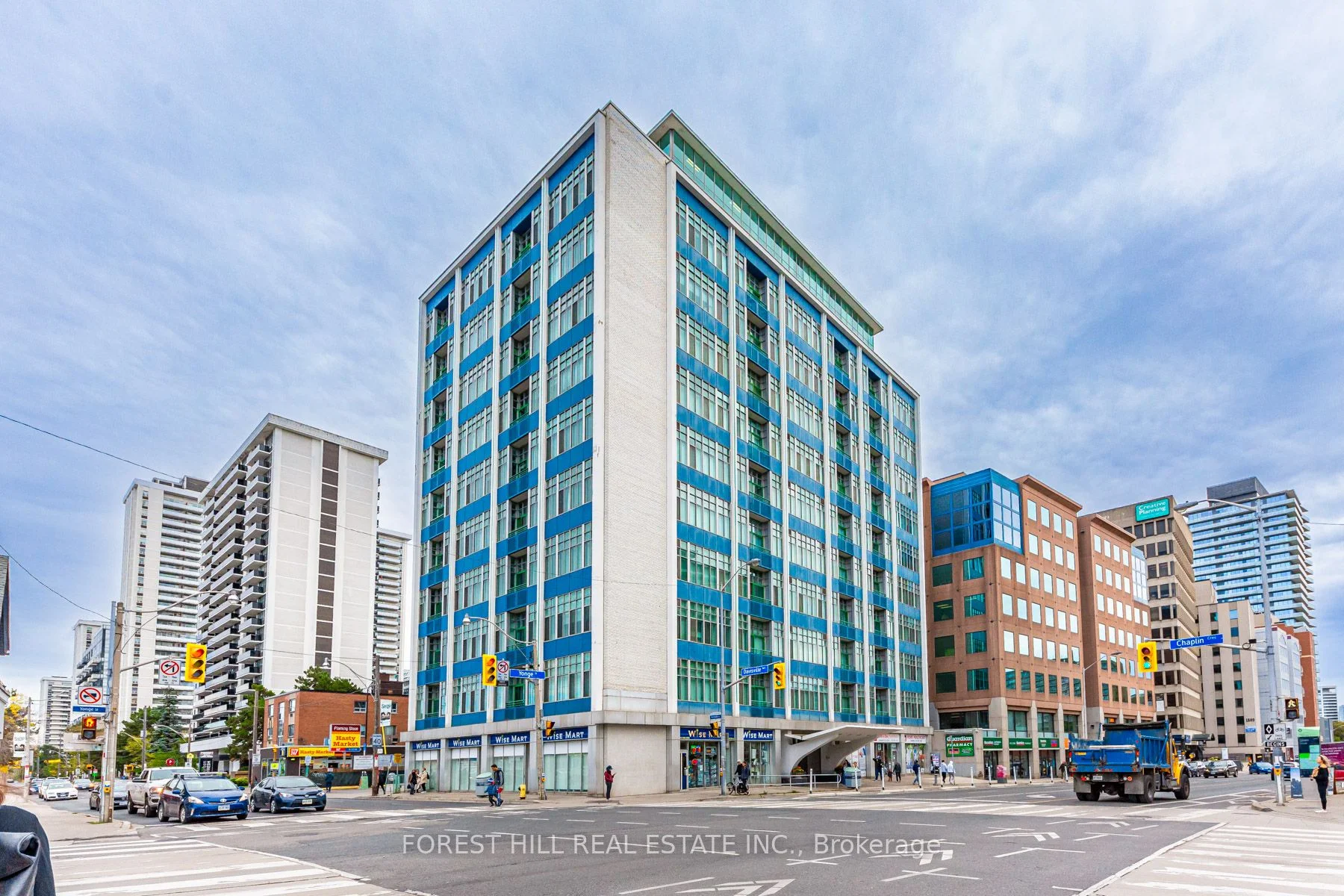 1901 Yonge Street 201, Toronto C10, On M4s 1y6