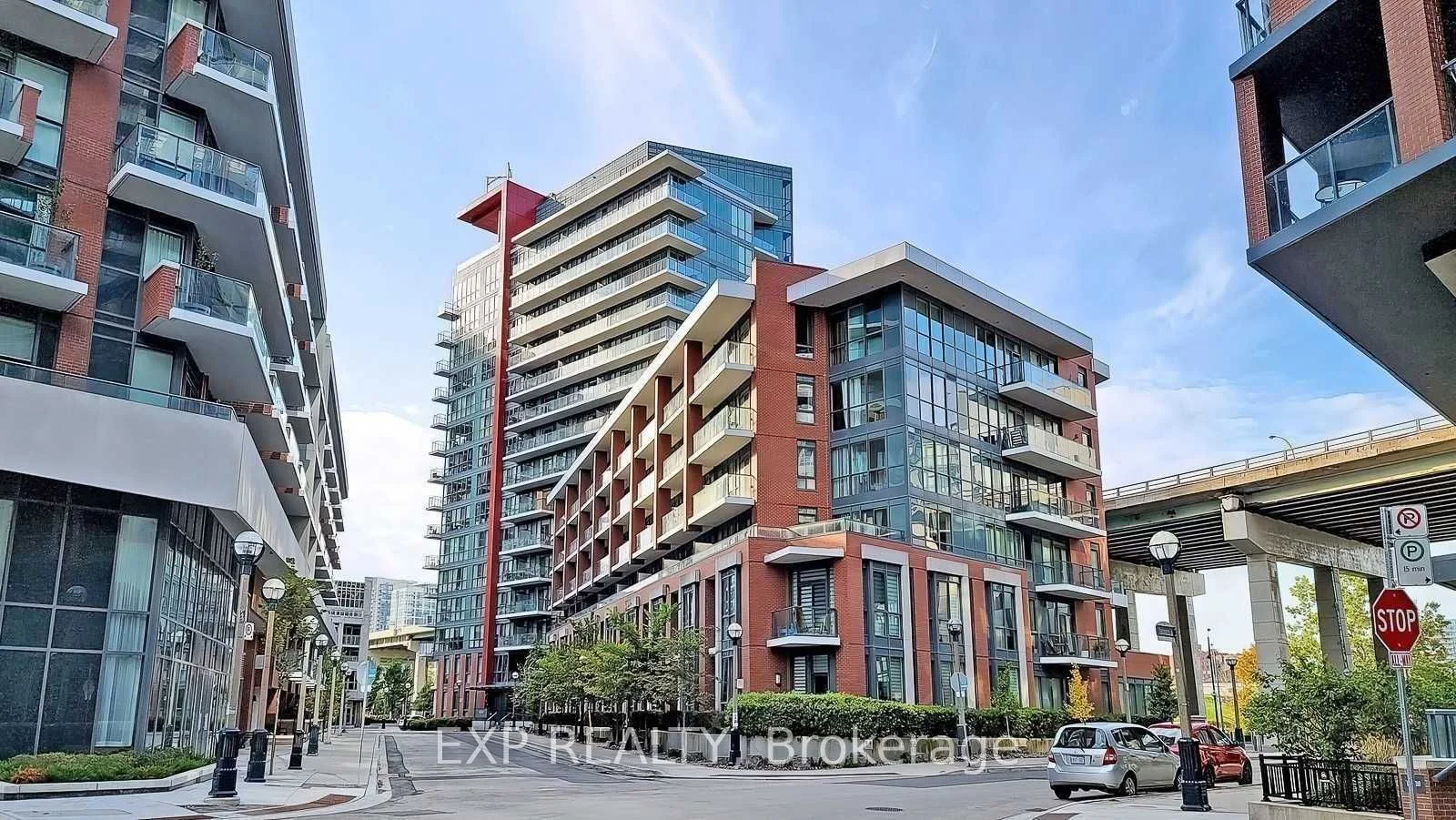 50 Bruyeres Mews SPH02, Toronto C01, ON M5V 0H8
