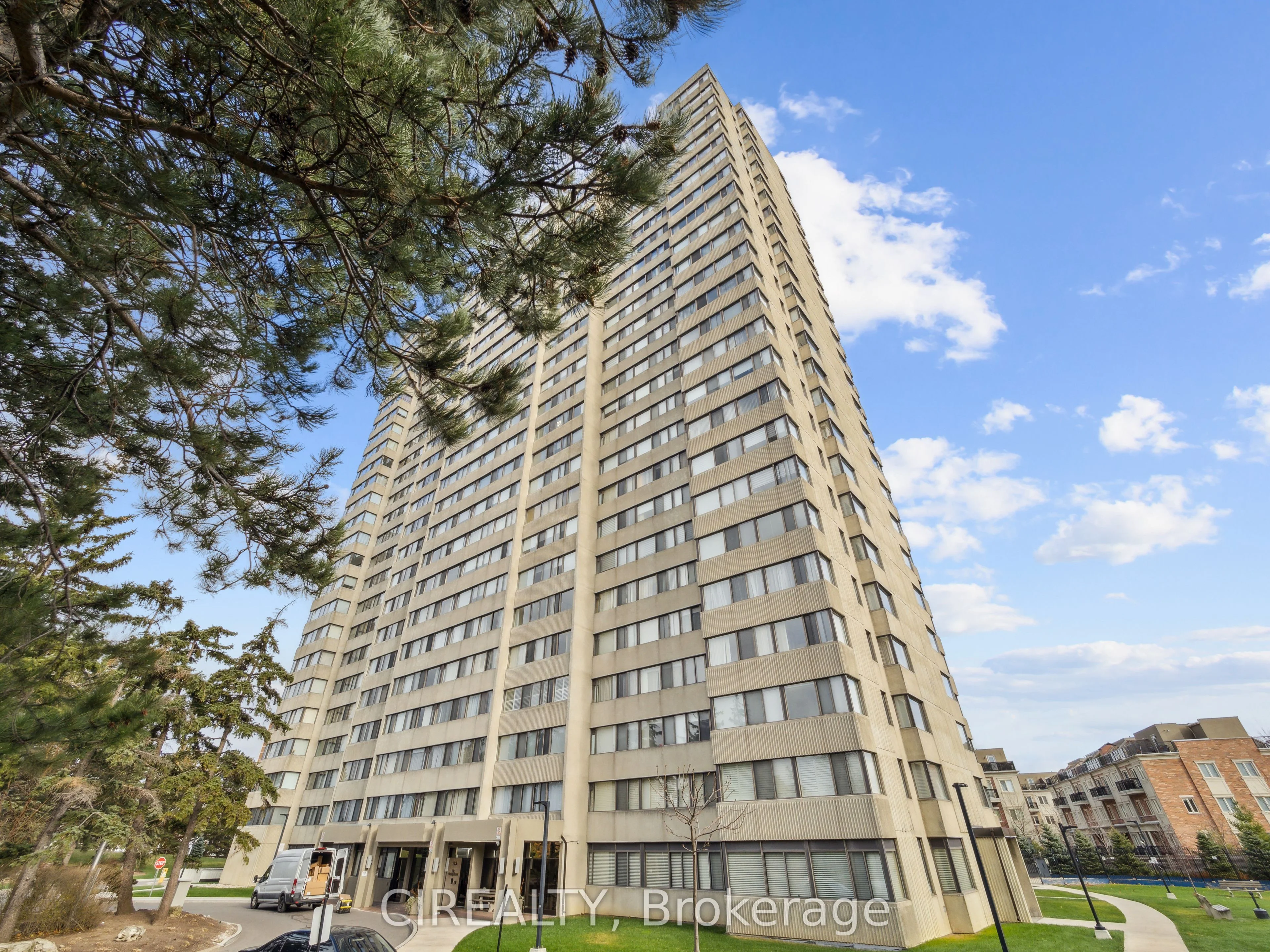 133 Torresdale Avenue 604, Toronto C07, ON M2R 3T2