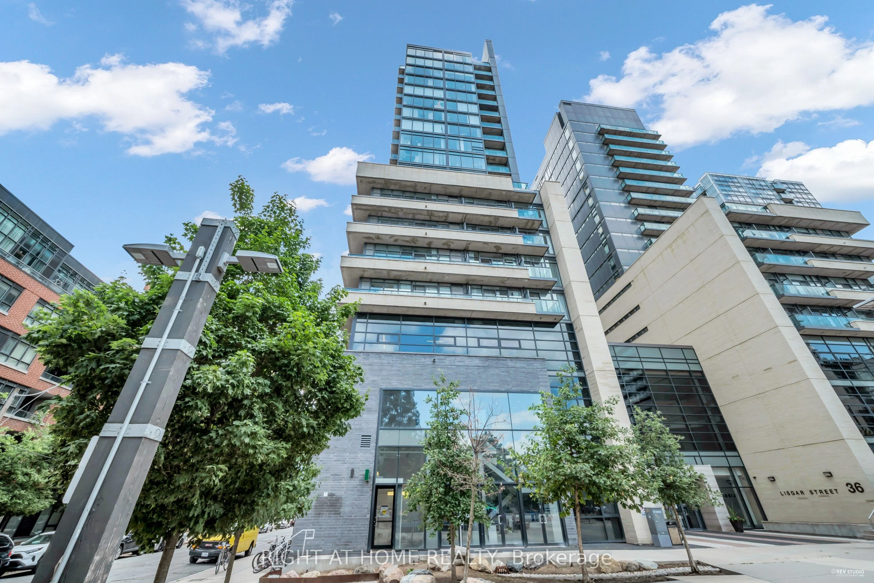36 Lisgar Street 619W, Toronto C01, ON M6J 0C7