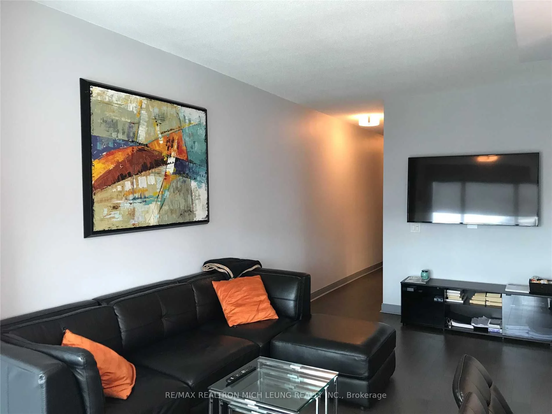 38 The Esplanade Street 1107, Toronto C08, On M5a 1a5