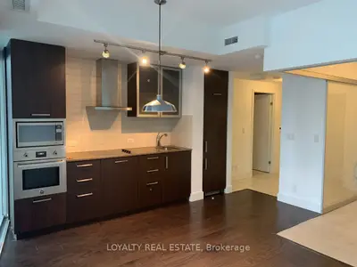12 York Street 2101, Toronto C01, On M5j 0a9