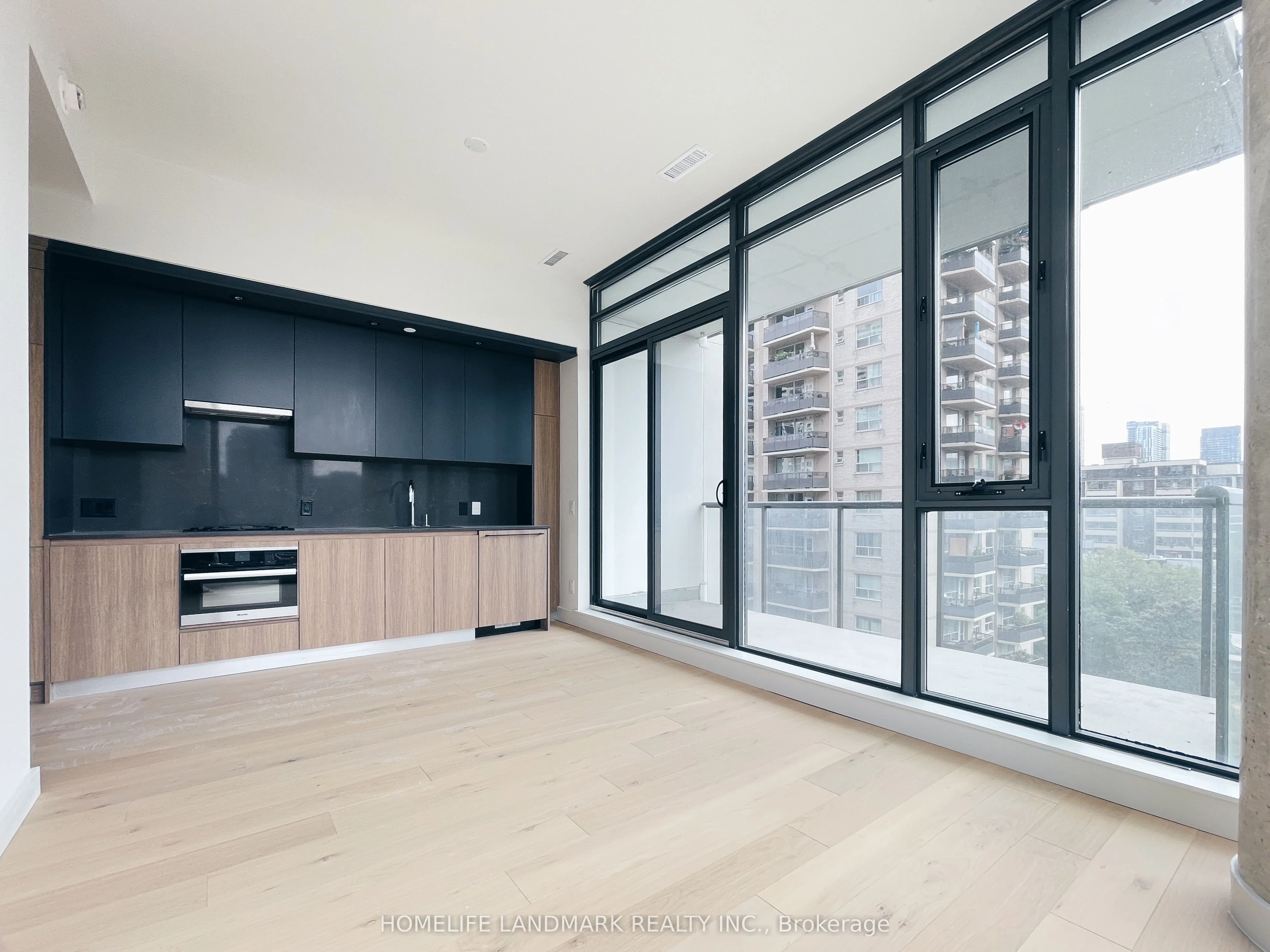 81 Wellesley Street E 603, Toronto C08, ON M4Y 1H8