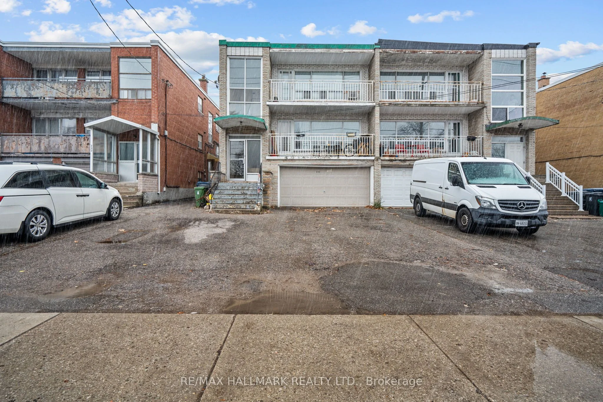 294 Wilmington Avenue, Toronto C06, On M3h 5k7