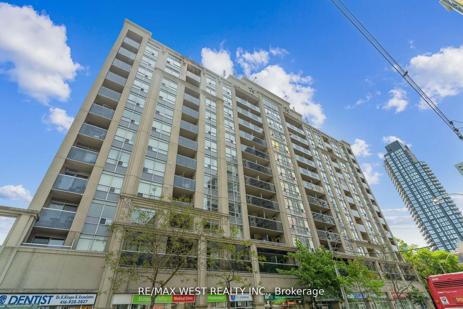 225 Wellesley Street E 511, Toronto C08, ON M4X 1X8