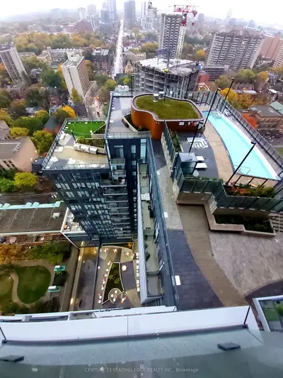 251 Jarvis Street 2415, Toronto C08, On M5b 0c3