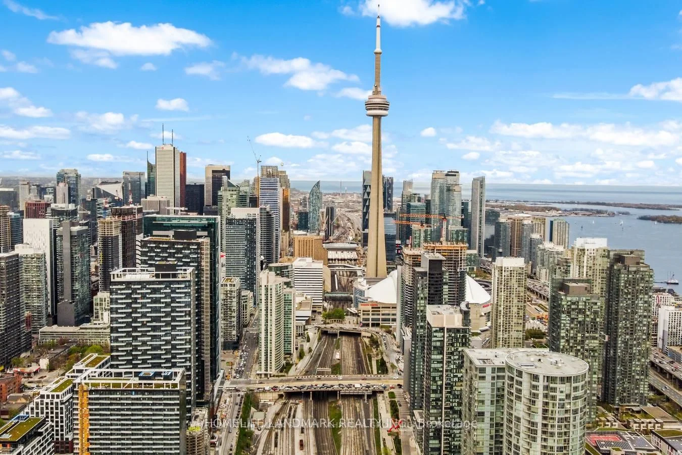 4K Spadina Avenue 1915, Toronto C01, ON M5V 3Y9