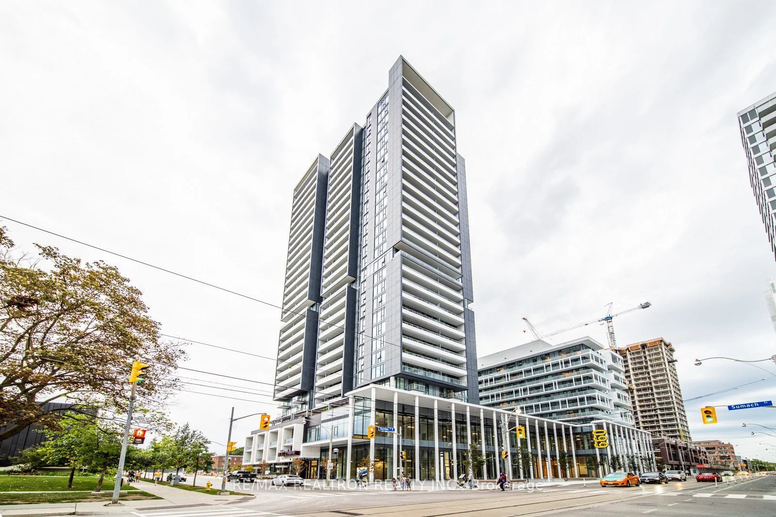 225 Sumach Street 2810W, Toronto C08, ON M5A 0P8