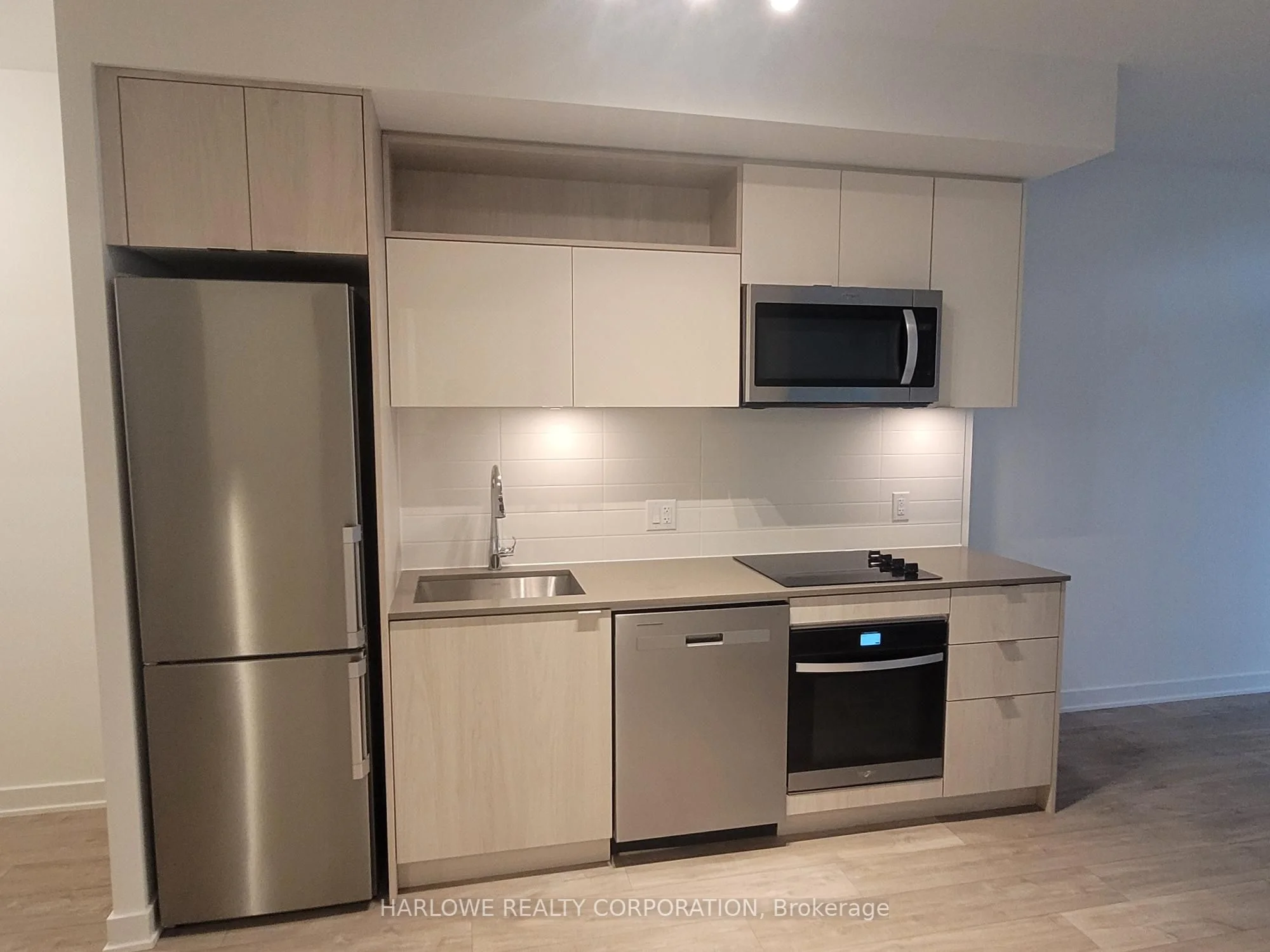 100 Dalhousie Street 1111, Toronto C08, ON M5B 0C7