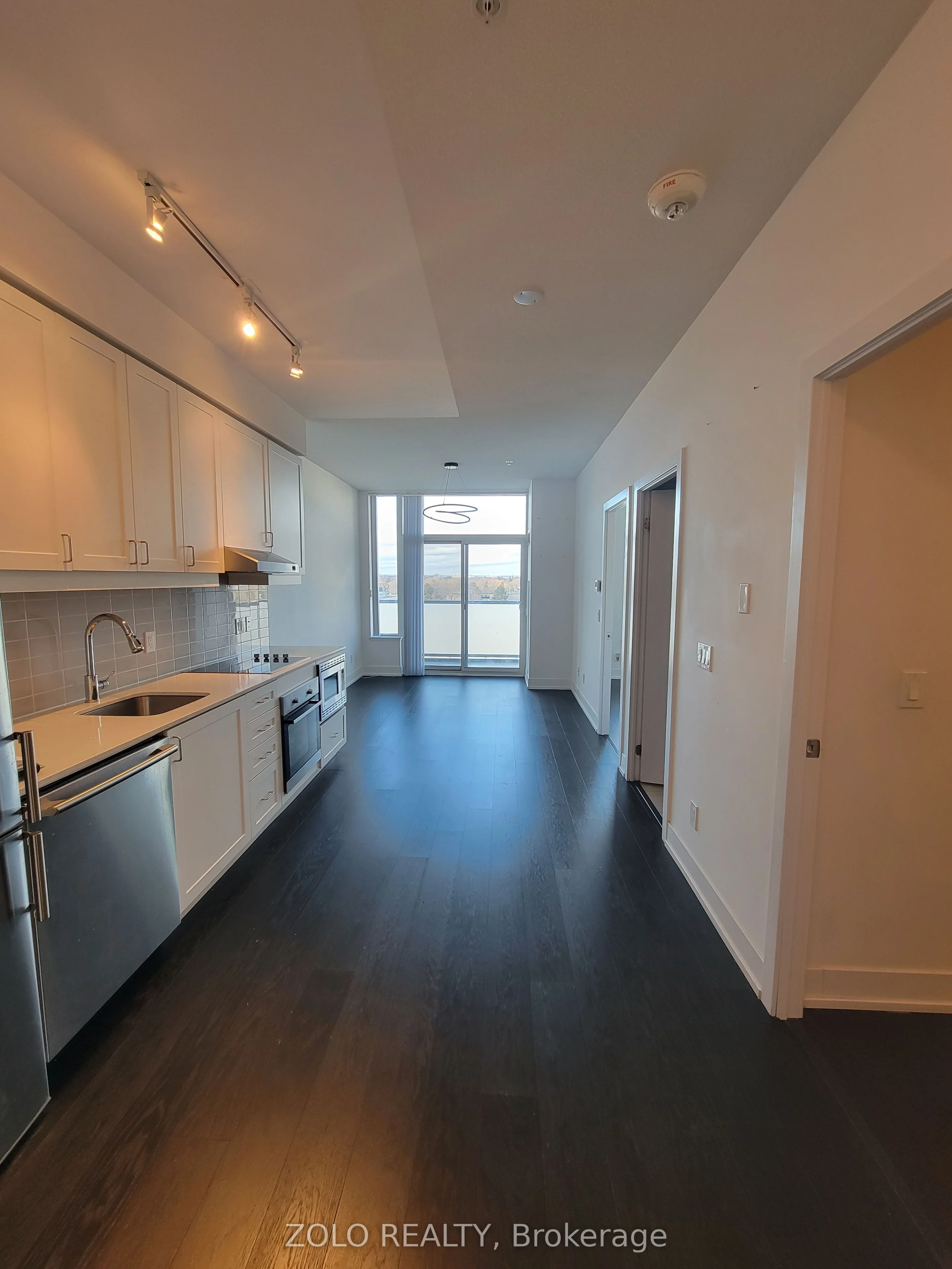 7 Kenaston Gardens 622, Toronto C15, ON M2K 1G7