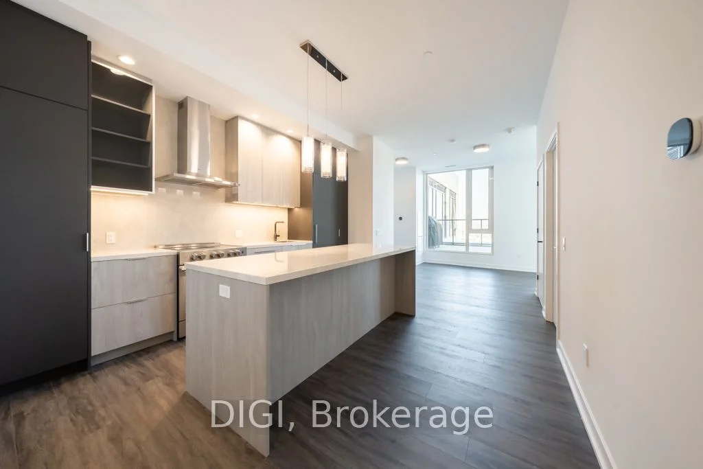 425 Wellington Street W 1502, Toronto C01, On M5v 0v3