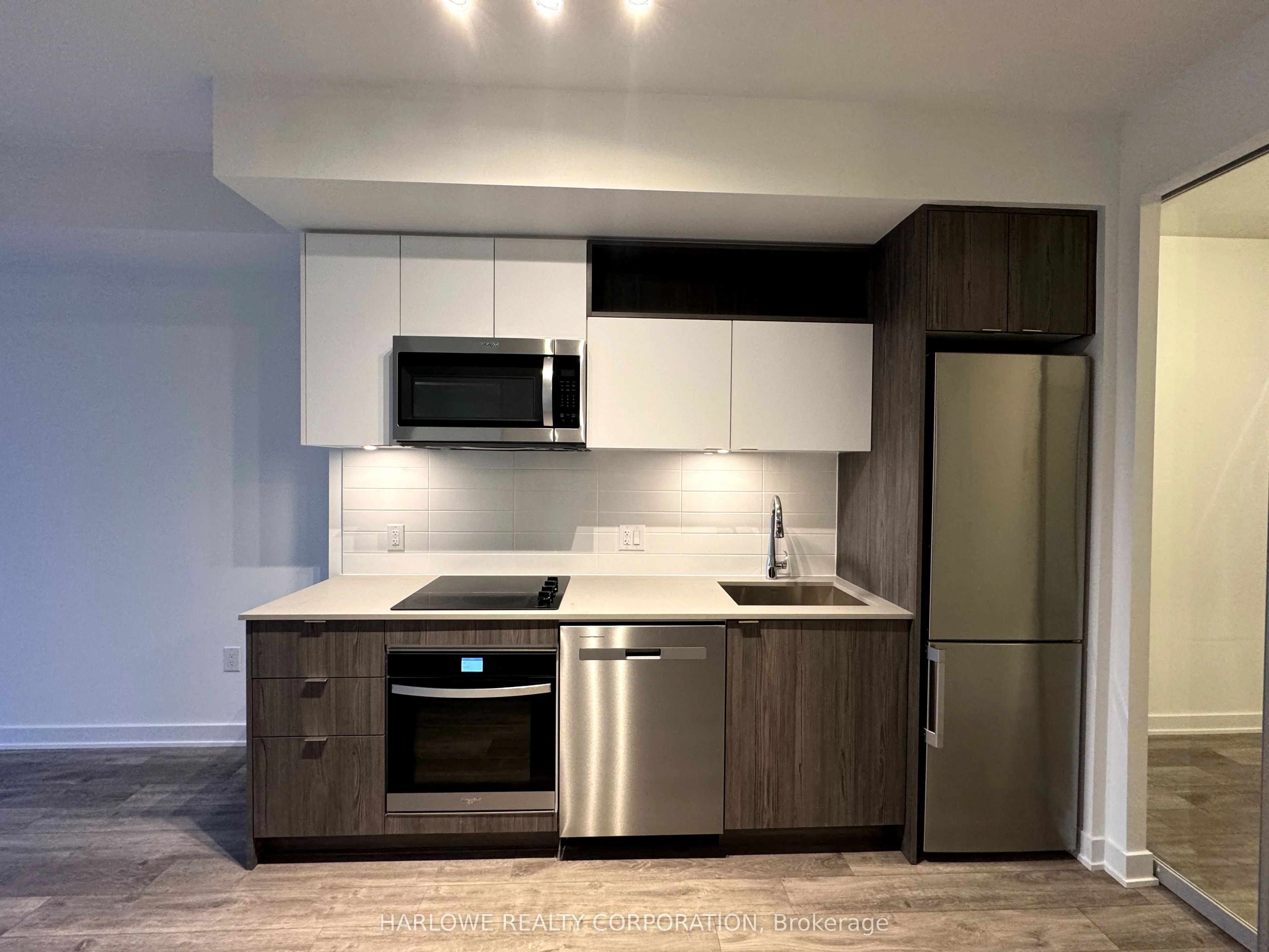 100 Dalhousie Street 1002, Toronto C08, ON M5B 1E1
