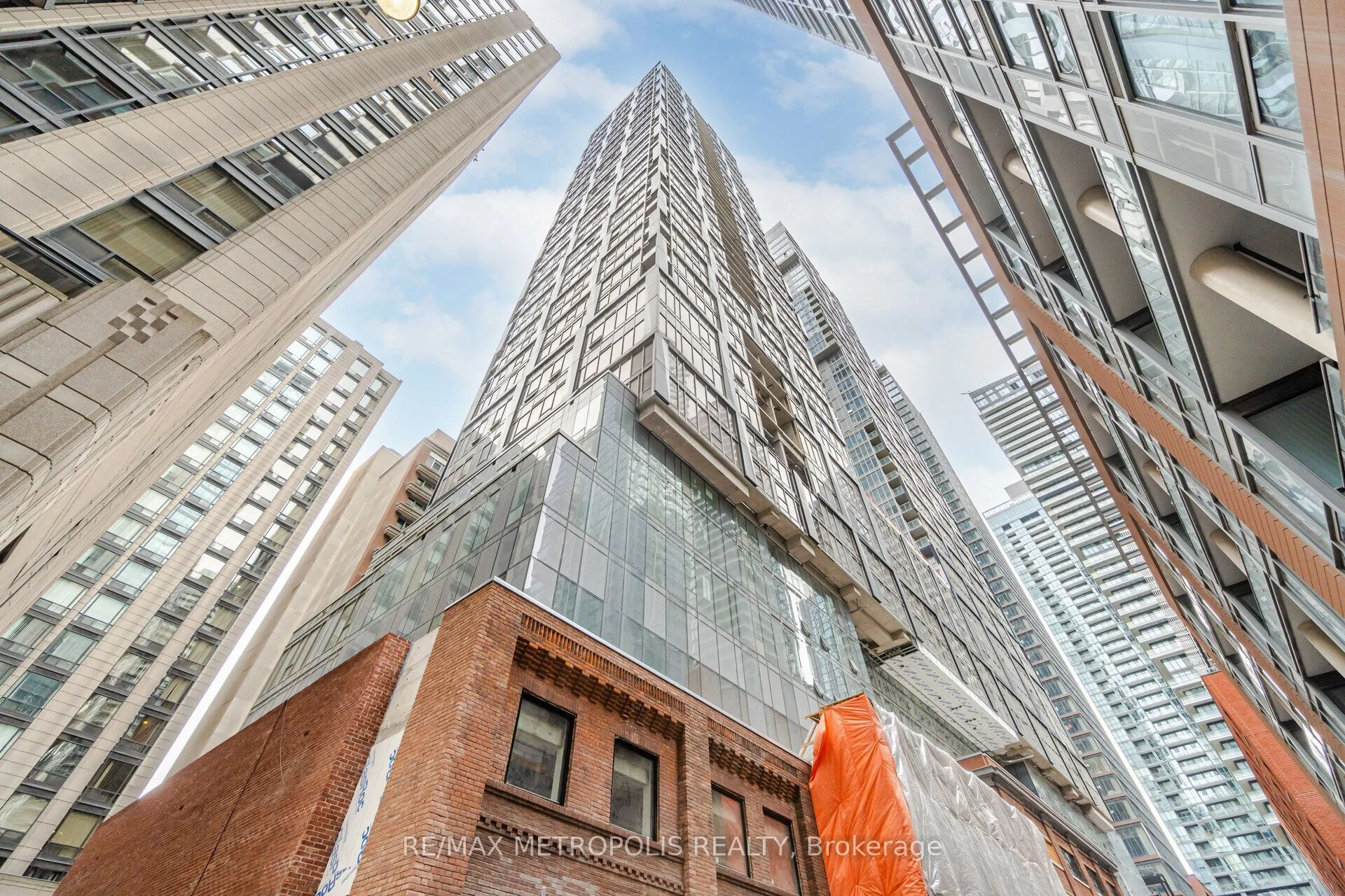 15 Mercer Street 707, Toronto C01, ON M5V 0T8