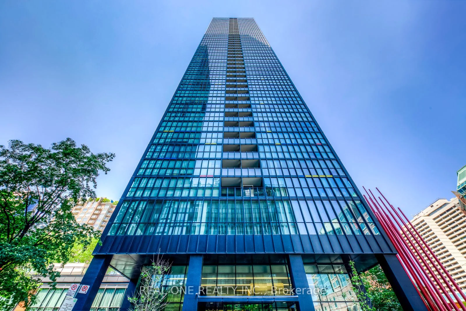 110 Charles Street E 2009, Toronto C08, On M4y 1t5