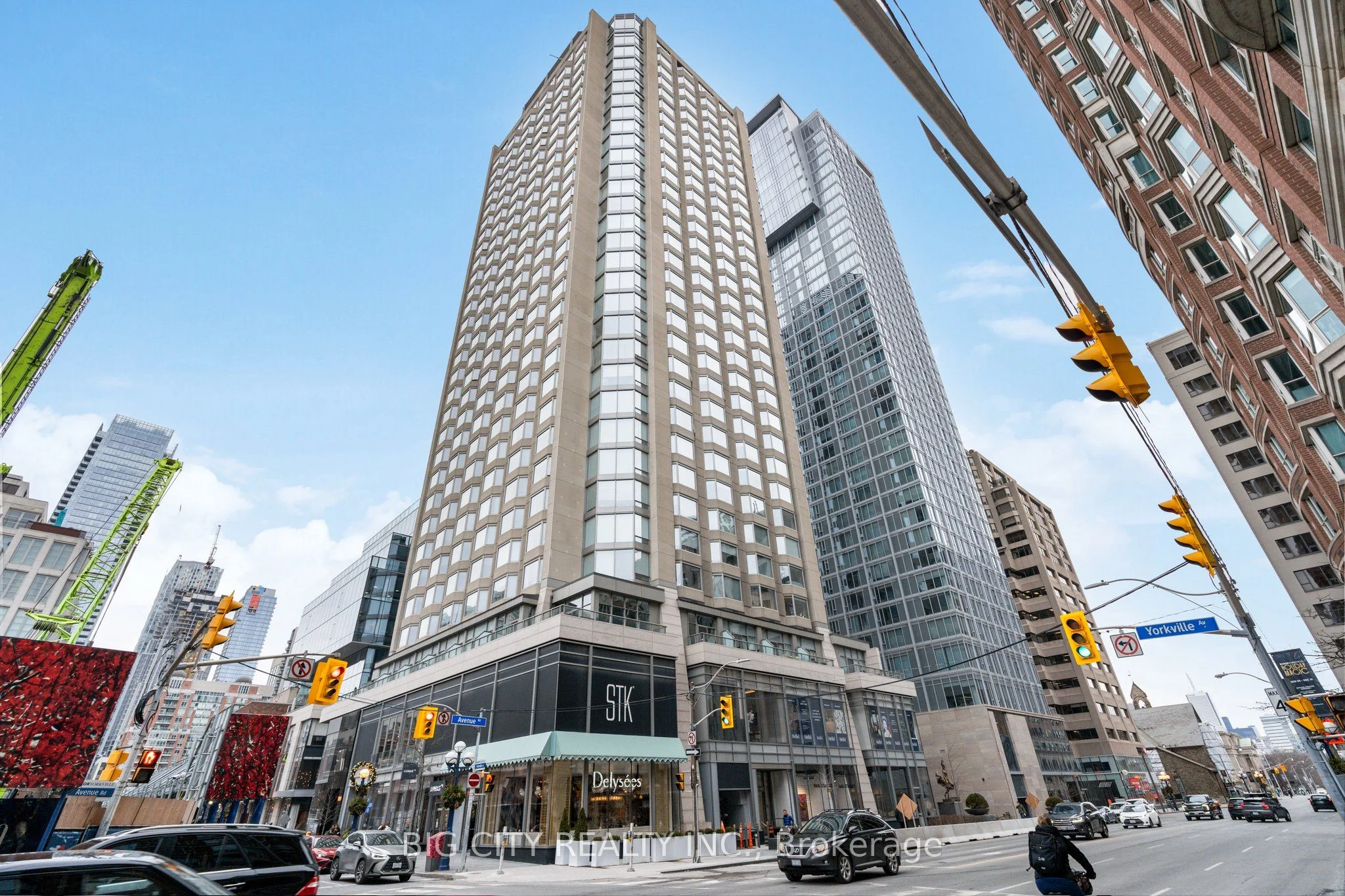 155 Yorkville Avenue 509, Toronto C02, ON M5R 0B4