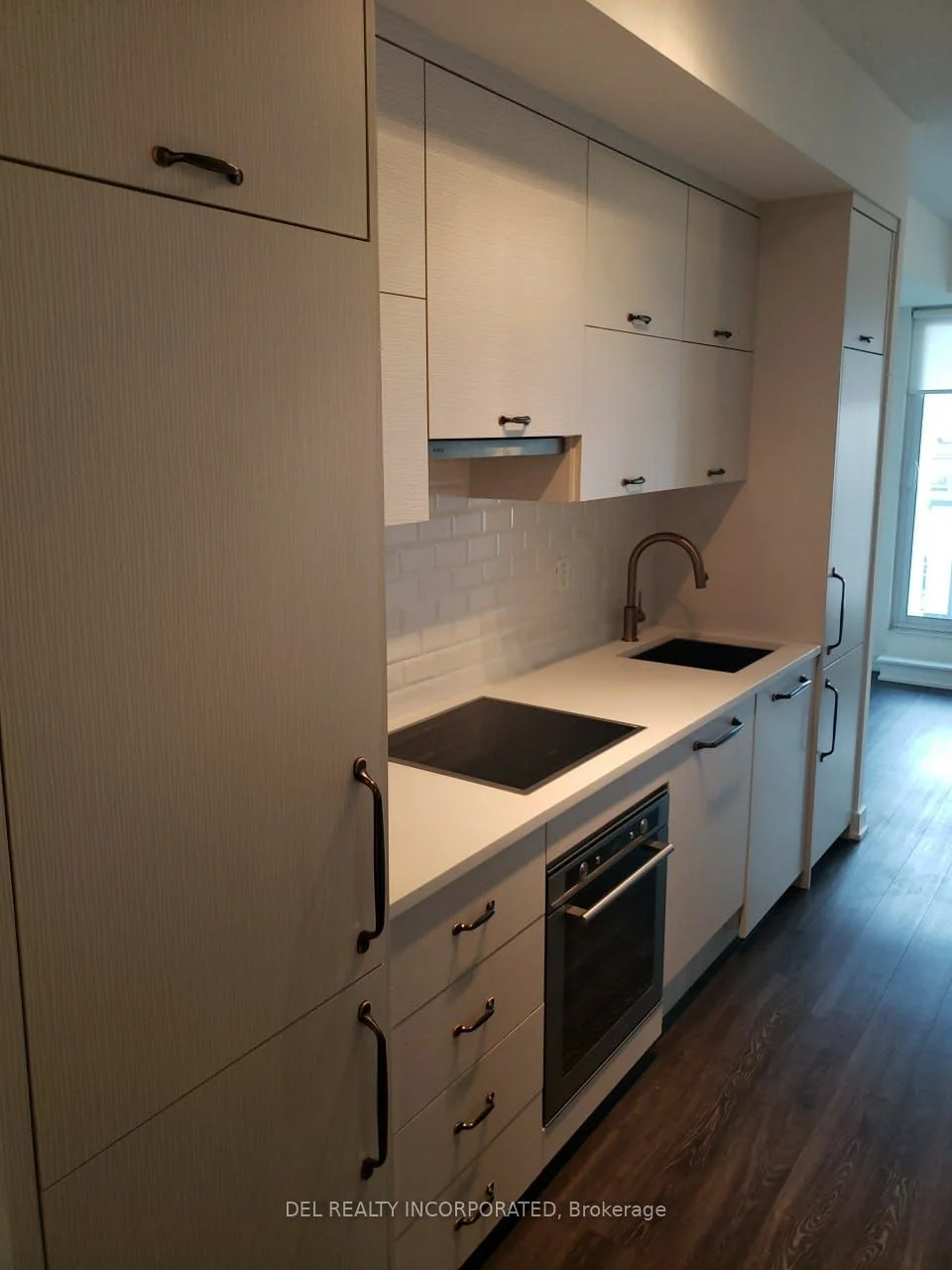 106 Dovercourt Road 316, Toronto C01, On M6j 0g4