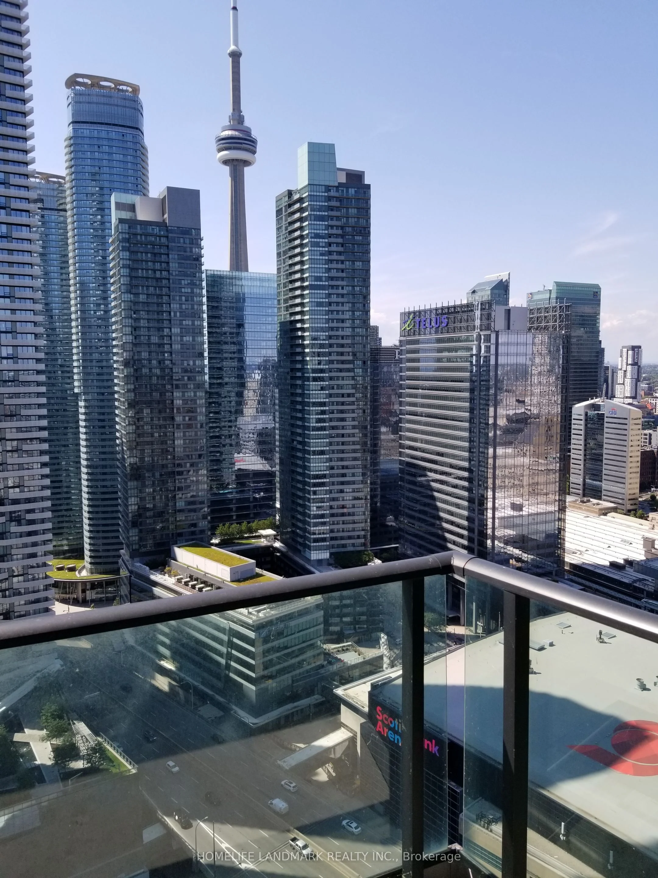 33 Bay Street 3813, Toronto C01, On M5j 2z3