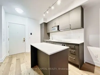 88 Cumberland Street 406, Toronto C02, On M5r 1a3