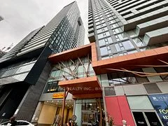 50 Wellesley Street E 1507, Toronto C08, On M4y 0c8
