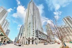 75 Queens Wharf Road 4210, Toronto C01, On M5v 0j8