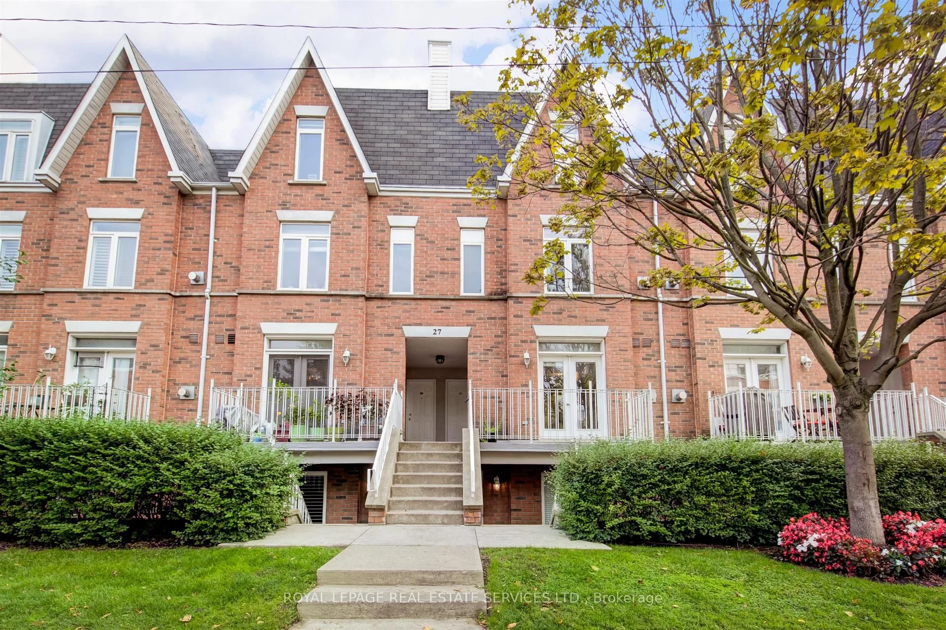 27 Sudbury Street 2708, Toronto C01, ON M6J 3W6