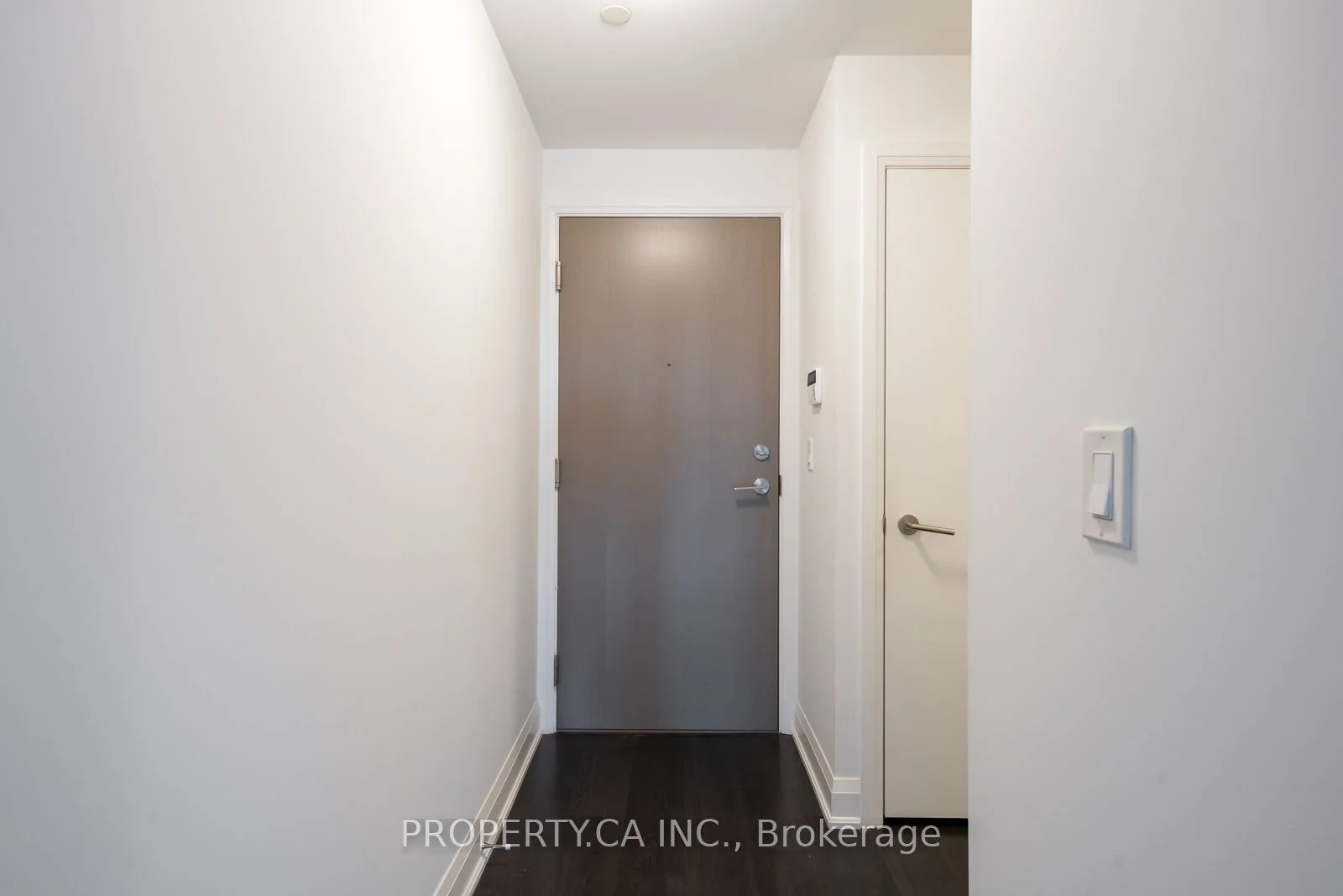 160 Vanderhoof Avenue 601, Toronto C11, ON M4G 0B7