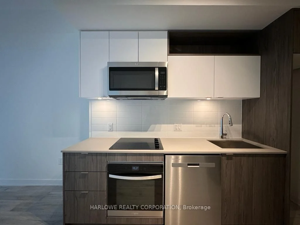 100 Dalhousie Street 1912, Toronto C08, On M5b 0c7