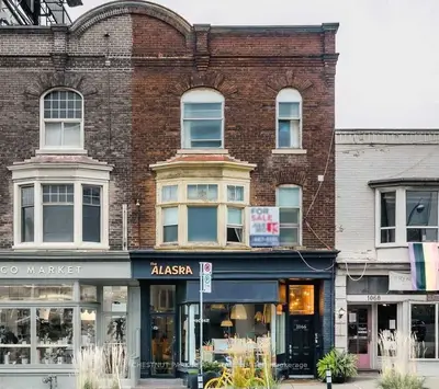 1066 Yonge Street 22, Toronto C02, On M4w 2l4