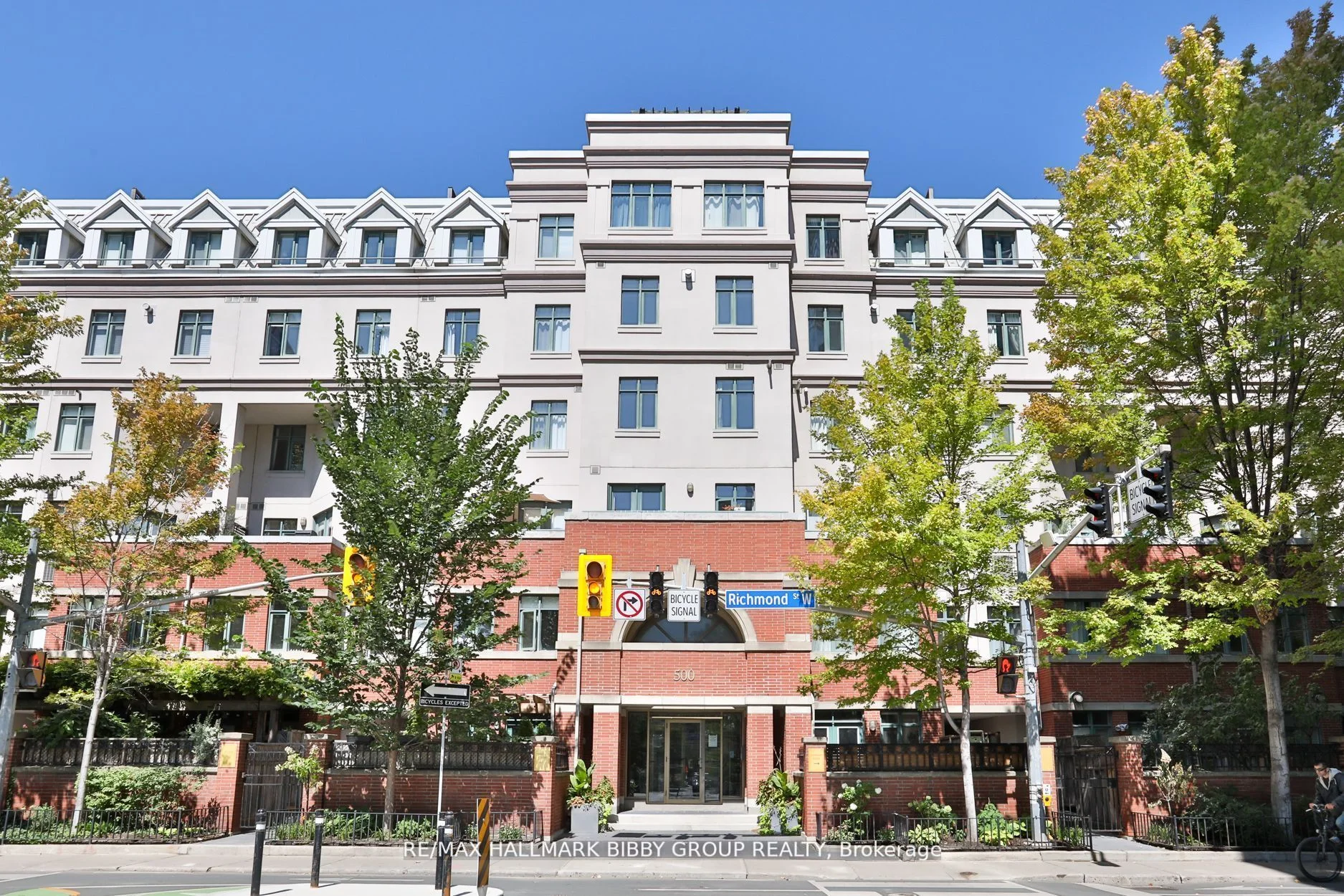 500 Richmond Street W Ph22, Toronto C01, On M5v 1y2