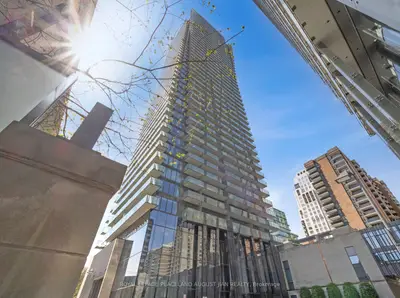 65 St Mary Street 808, Toronto C01, On M5s 0a6
